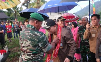 Karya Bakti TNI di Desa Sabaka Sukses Dilaksanakan, Samuel : Sekarang Akses Jalan Bisa Dilalui Roda Empat