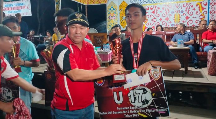 Samuel Tutup Turnamen Relawan Kebakaran 004 dan Barisan Pemadam Kebakaran