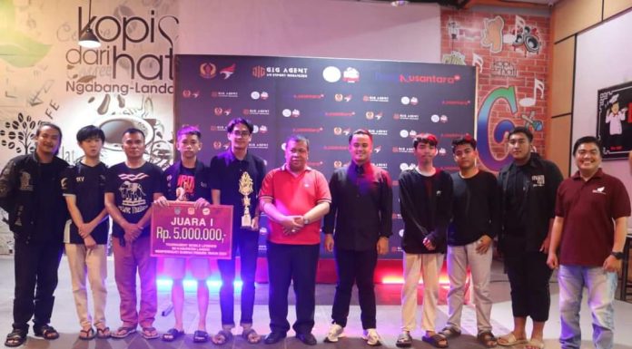 Heri Saman Tutup Turnamen Mobile Legends se Kabupaten Landak