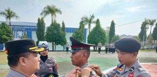 Mengabdi 37 Tahun Satu Anggota Polres Landak Naik Pangkat