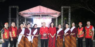 Lomba Festival Tari Tradisional Jonggan Meriahkan HUT Pemkab Landak Ke-24