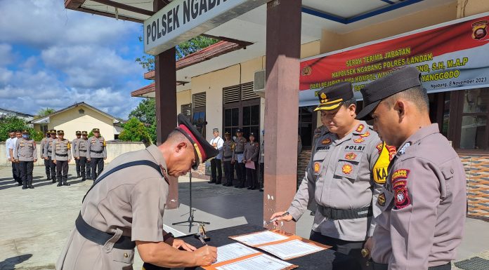 Kapolsek Ngabang Berganti Dari Kompol Wahyu Hartono Ke AKP Prambudi Priyanggoda