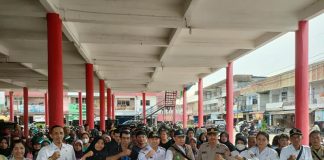 Operasi Pasar Murah di Ngabang Diserbu Warga