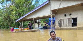 Banjir Rendam Permukiman Warga di Desa Kedama