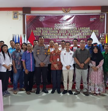 KPU Landak Sosialisasikan Lokasi Pemasangan APK, Kaban Kesbangpol : Pemasangan APK Harus Sesuai Regulasi