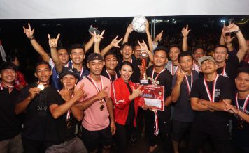 Karolin Tutup Turnamen Banteng Cup Binua Nahaya