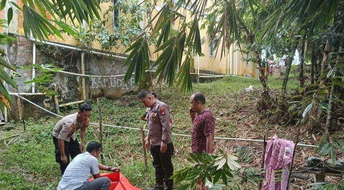 Pria Tewas Diduga Tersetrum Saat Perbaiki Kabel Mesin Air, Kapolsek Ngabang : Korban Sempat Teriak