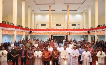 Heri Saman Hadiri Perayaan Natal Departemen Pria Profesional dan Keluarga GPPIK Se Kalimantan Barat