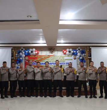 Polres Landak Terima Peralatan Pengadaan Siskom dan Pengecekan Aplikasi SOT dan EWS