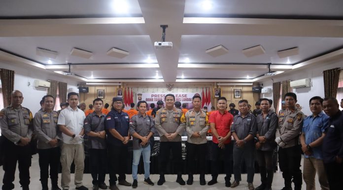 Peringatan Hari Pers Nasional, Kapolres Landak : Peran Media Sangat Membantu Dalam Penyampaian Informasi Pada Masyarakat