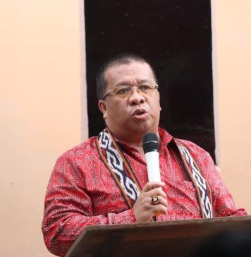 Heri Saman Apresiasi Semangat Gotong Royong Warga Tapis Tembawang Bangun Gereja