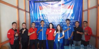 Karolin Margret Natasa Kembalikan Berkas Pendaftaran Bacalon Bupati Landak Ke Kantor DPD PAN