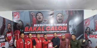 Yulius Aho Bacalon Bupati Landak Terakhir Serahkan Berkas Pendaftaran ke PSI