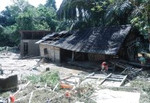 Dua Unit Rumah Warga di Tebedak Rusak Parah Diterjang Banjir, Korban Harapkan Bantuan Pemerintah