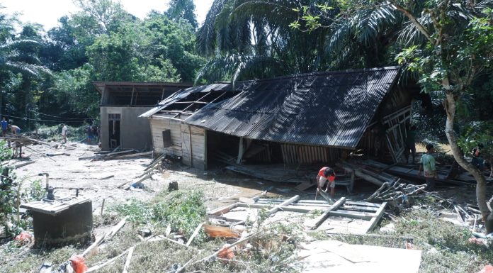 Dua Unit Rumah Warga di Tebedak Rusak Parah Diterjang Banjir, Korban Harapkan Bantuan Pemerintah