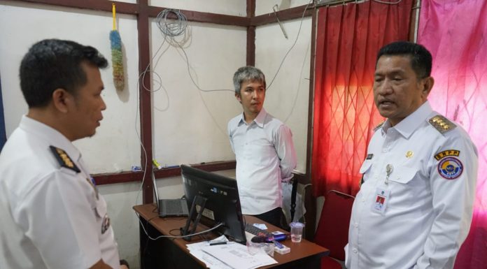 Gutmen Intruksikan Pelayanan Perekaman KTP Dipermudah dan Gratis