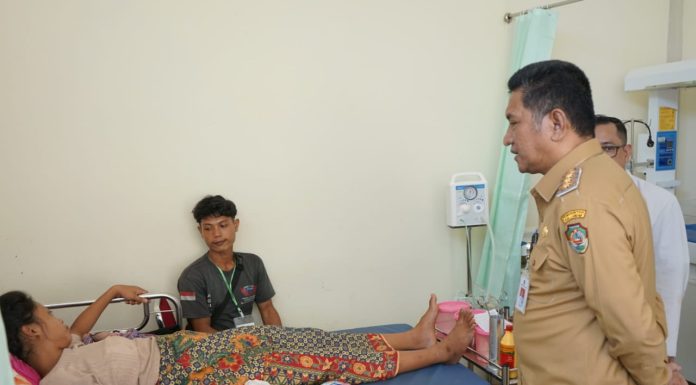 Tinjau Puskesmas Jelimpo, Gutmen Tekankan Tingkatkan Pelayanan dan Tidak Alergi Terhadap Masukan Masyarakat