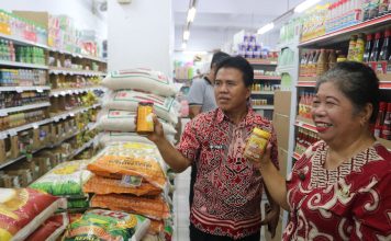 Antisipasi Kenaikan Harga Jelang Idul Adha 1445 Hijriah, Pemkab Landak Sidak Pasar