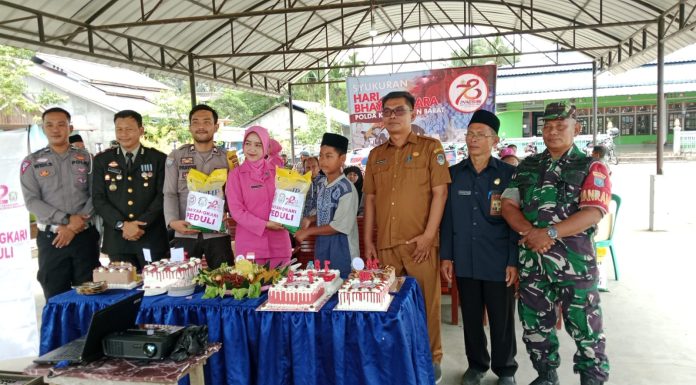 Koramil 1210-02/Mph Hulu Beri Kejutan Ke Polsek Mempawah Hulu di HUT Bhayangkara Ke-78