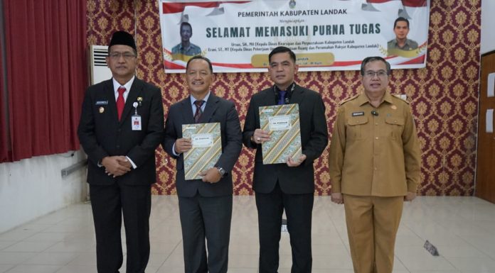 Dua Pejabat di Lingkungan Pemkab Landak Masuki Masa Pensiun