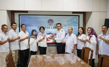 Pemkab Landak Terima Bantuan Dari Kemensos RI