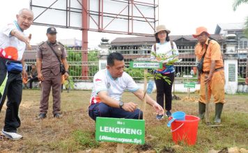 Pemkab Landak Gelar Tanam Pohon Bersama Pada Peringatan Hari Lingkungan Hidup se Dunia