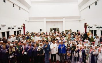 Pj. Bupati Landak Sambut Kedatangan Para Jemaah Haji