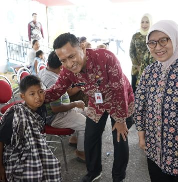 Kejari Landak Gelar Khitanan Massal, Gutmen Sampaikan Apresiasi
