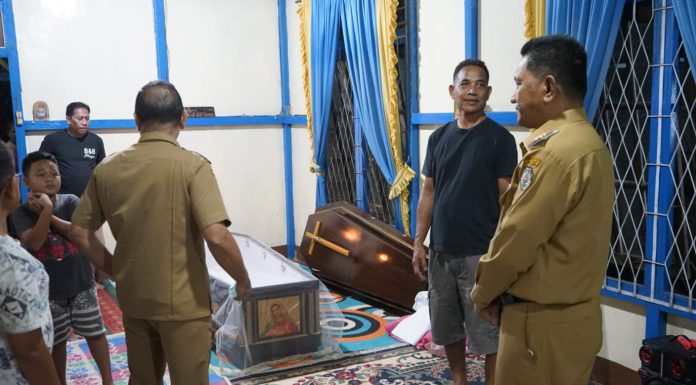 Ibunda Sekda Landak Berpulang, Gutmen Sampaikan Rasa Bela Sungkawa