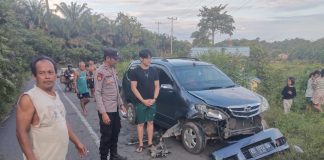 Hilang Kendali Saat Menyalip, Sepeda Motor Terlibat Kecelakaan Dengan Minibus