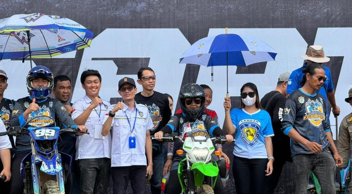Karolin Ikut Jajal Sirkuit Juang Pada Pembukaan Kejurprov Grasatrack