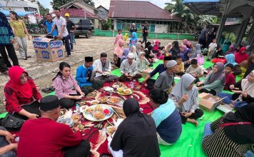 Karolin Apresiasi Acara Sedekah Kampong Masyarakat Desa Serimbu