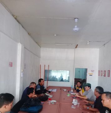 Matangkan Persiapan Penanaman Pohon di Air Terjun Riam Dait, Pengurus IWO Landak Gelar Rapat Bersama UPT KPH