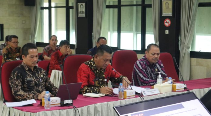 Pj. Bupati Landak Ikuti Evaluasi Kinerja Oleh Inspektorat Jendral Kemendagri RI