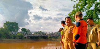 Gutmen Intruksikan BPBD Sigap Bantu Warga Terdampak Banjir