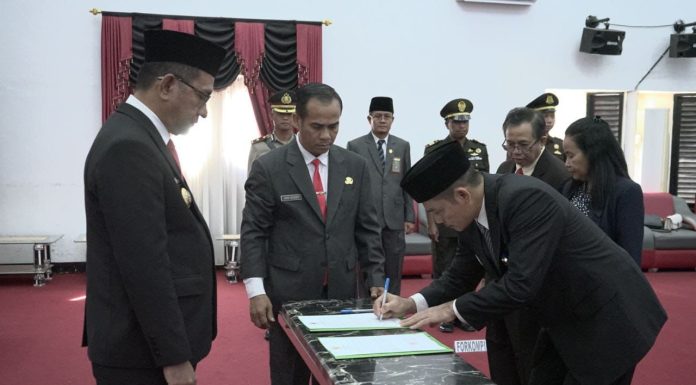 Heri Adiwijaya Resmi Jabat Pj. Sekda Landak