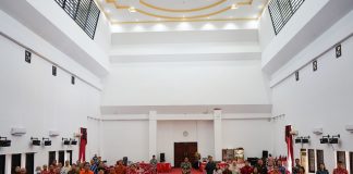 Pj. Bupati Landak Buka Sosialisasi Raperda Provinsi Kalbar Tentang RTRW
