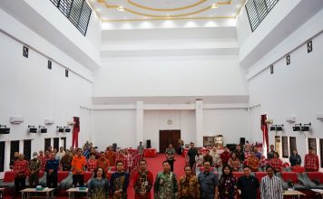 Pj. Bupati Landak Buka Sosialisasi Raperda Provinsi Kalbar Tentang RTRW