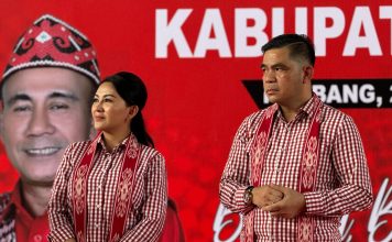 Survei Indo Barometer Elektabilitas Karolin-Erani Unggul di Pilkada Landak