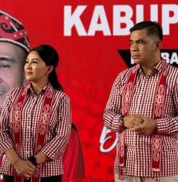 Survei Indo Barometer Elektabilitas Karolin-Erani Unggul di Pilkada Landak