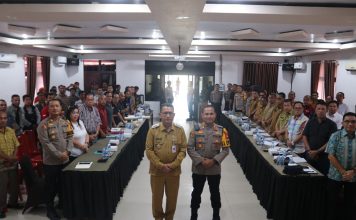 Pemkab Bersama Polres Landak Mediasi Pesoalan Lahan antara Dusun Nangka Sengah Temila dan Dusun Sindur Sebangki dengan PT. SMS