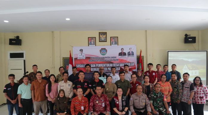 Gutmen Buka Sosialisasi Pembentukan Desa dan Sekolah Berkarakter Pancasila
