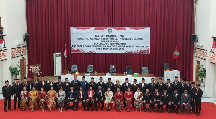 40 Anggota DPRD Landak Masa Jabatan 2024-2029 Dilantik