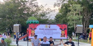 Ngamen Kamtibmas, Salah Satu Cara Polres Landak Jalin Komunikasi Dengan Masyarakat