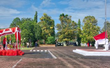 Upacara HUT Pemkab Landak Ke-25 Berlangsung Khidmat