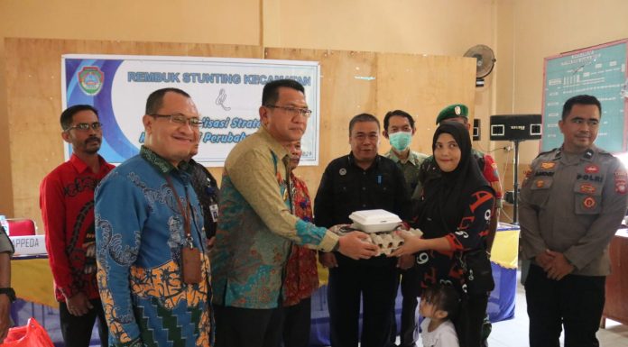 Gutmen Buka Rakor TPPS dan Serahkan Makanan Tambahan Bergizi di Kuala Behe
