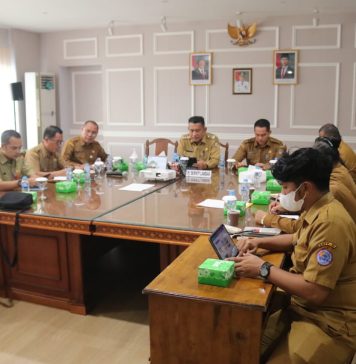 Pj. Bupati Landak Gelar Rapat Bersama Pimpinan OPD Tindaklanjuti Rakornas Bersama Presiden
