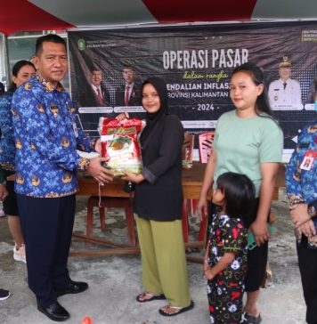Tinjau Operasi Pasar, Gutmen Pastikan Kebutuhan Pokok Masyarakat Aman Jelang Hari Raya