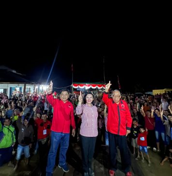 Kampanye di Nahaya, Karolin Akan Mekarkan Amboyo Selatan yang Dinilai Terlalu Luas