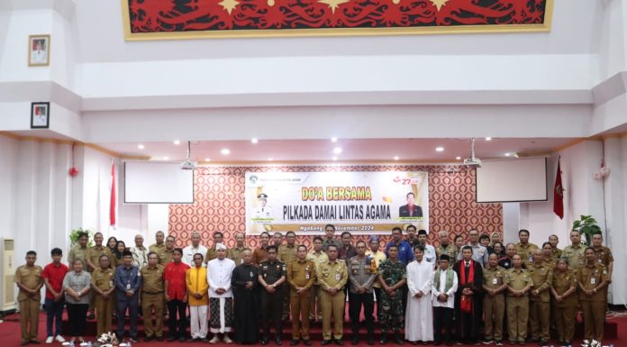 Jelang Hari Pemungutan Suara, Pemkab Landak Bersama Tokoh Lintas Agama Gelar Doa Bersama